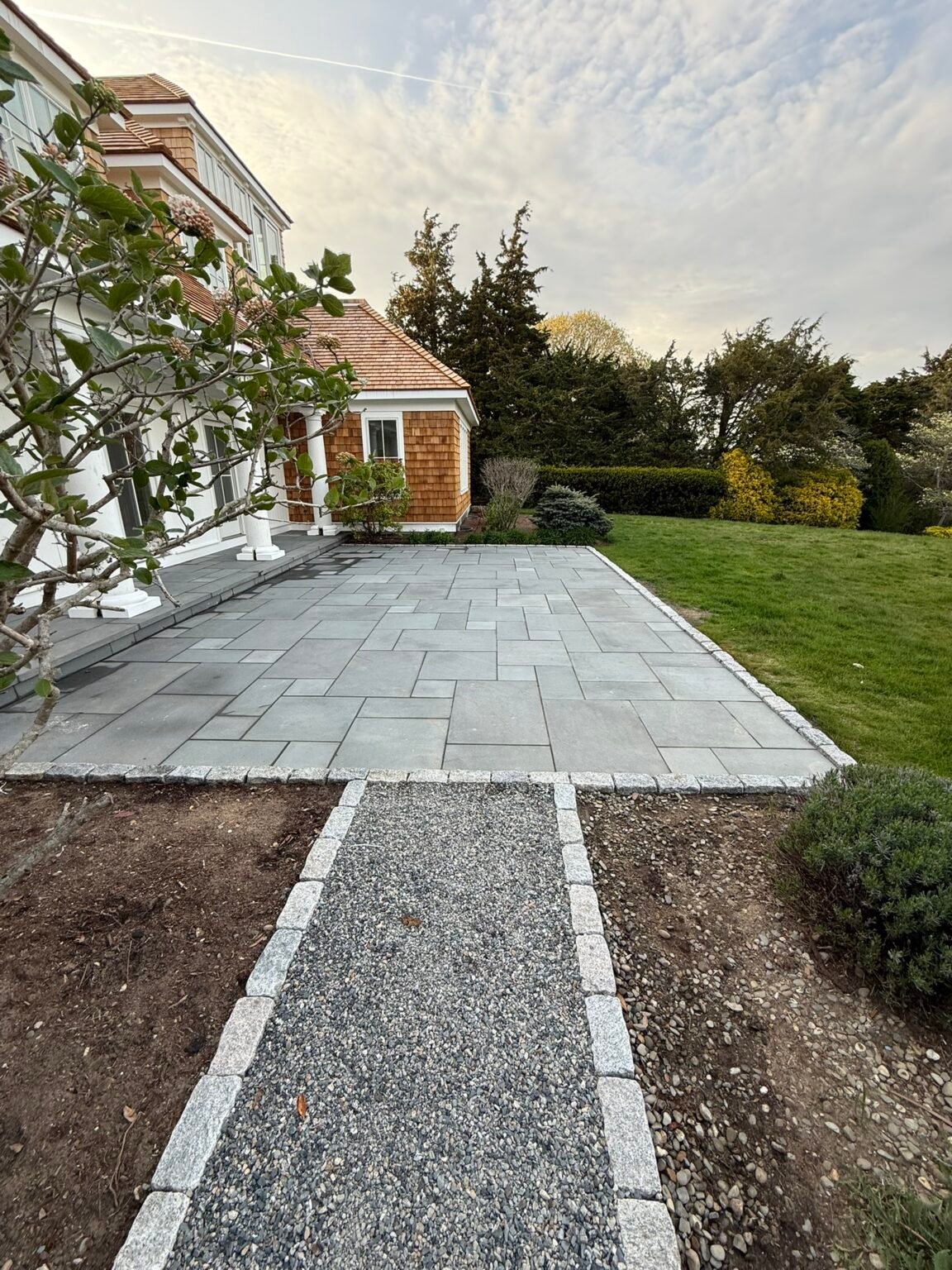 Bluestone patio built by Bridi Masonry in Cape Cod, MA